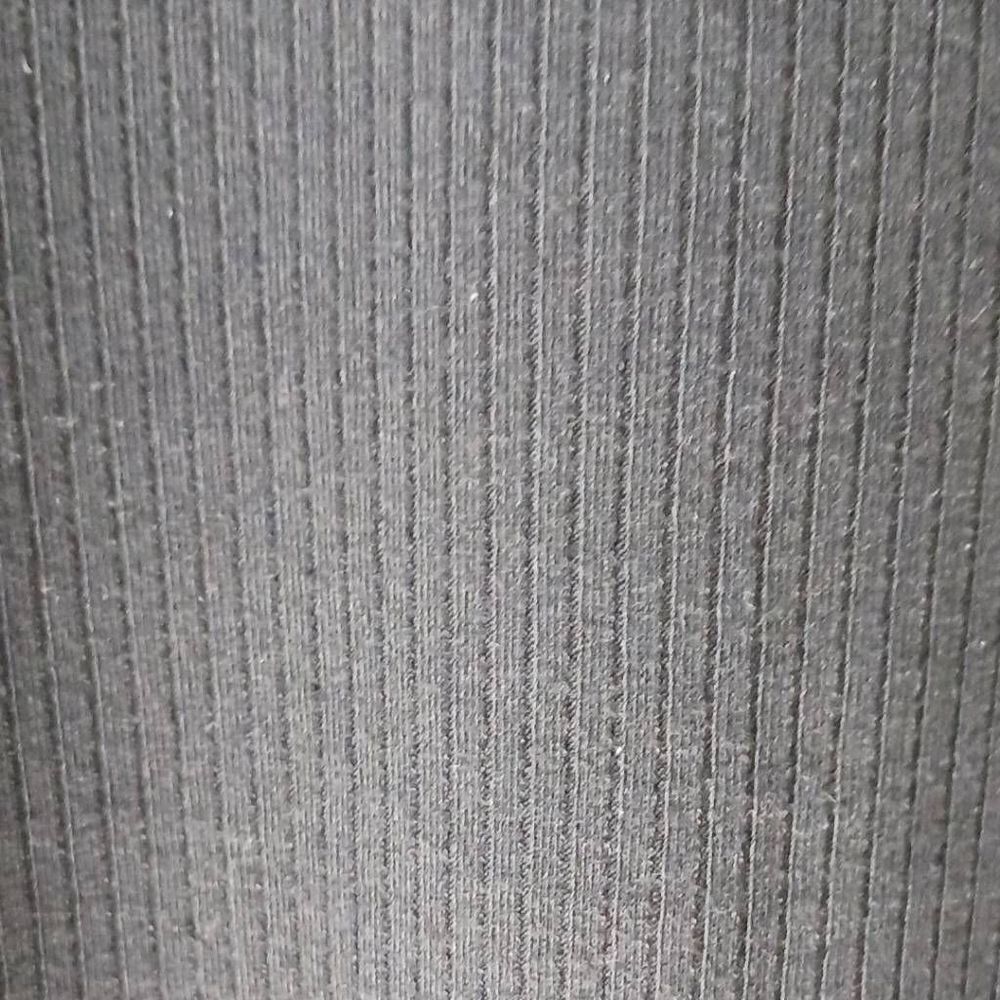 TORRID Plus Size Ribbed Crew Neck Black Raglan Crop Tee - Picture 5 of 14